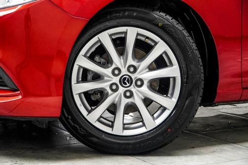 2016 Mazda Mazda6 i Sport