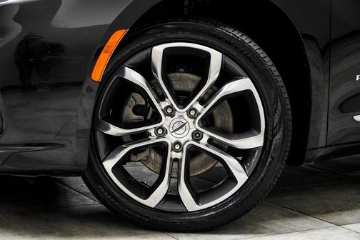 2022 Chrysler Pacifica L