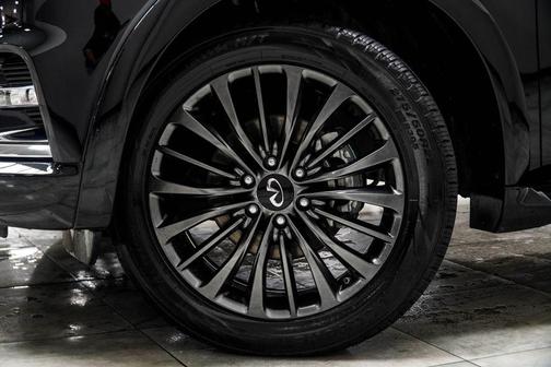 2022 INFINITI QX80 SENSORY AWD