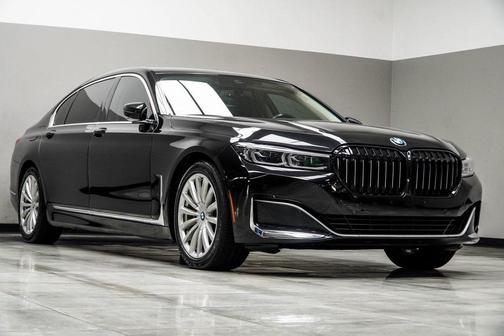 2020 BMW 740 xDrive