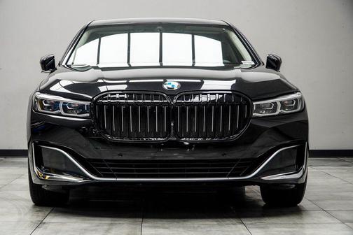 2020 BMW 740 xDrive