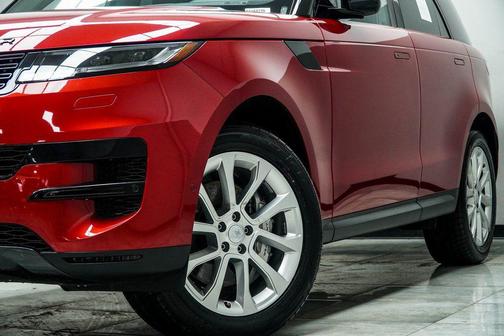 2025 Land Rover Range Rover Sport SE