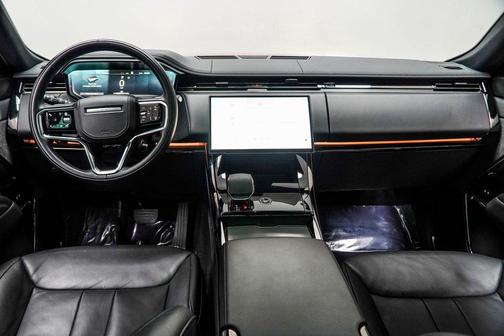 2025 Land Rover Range Rover Sport SE