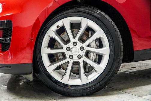 2025 Land Rover Range Rover Sport SE