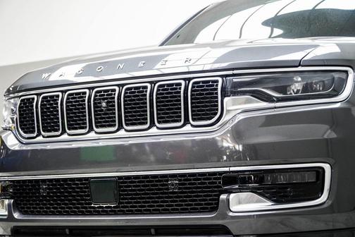 2022 Jeep Wagoneer Series I 4x4