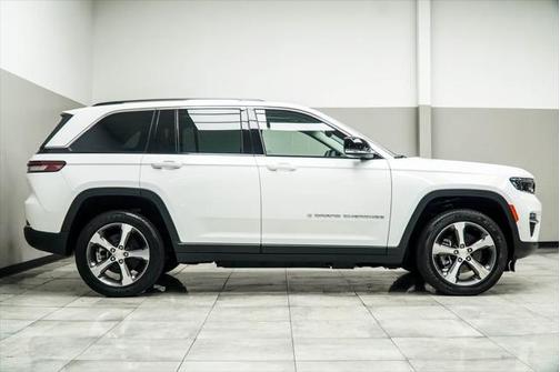 2022 Jeep Grand Cherokee 4xe Base