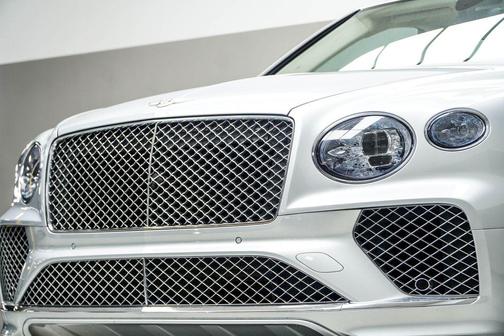 Silver 2021 Bentley Bentayga V8
