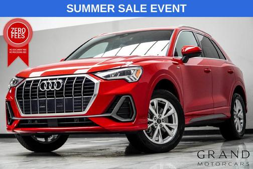 Progressive Red Metallic 2025 Audi Q3 Premium 45 TFSI S line quattro Tiptronic