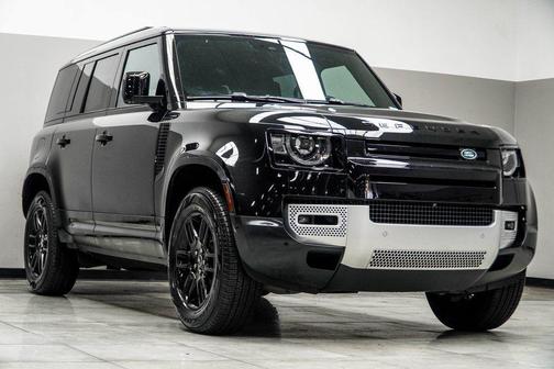 2025 Land Rover Defender 110 P300