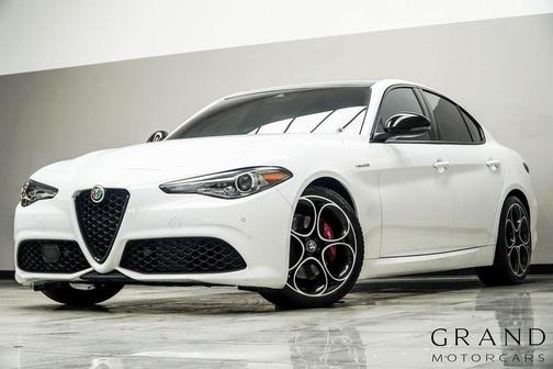 2023 Alfa Romeo Giulia Veloce RWD