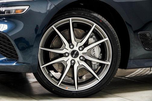 2025 Genesis G70 2.5T AWD