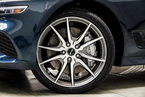 2025 Genesis G70 2.5T AWD