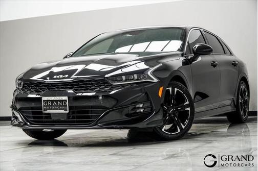 2022 Kia K5 GT-Line