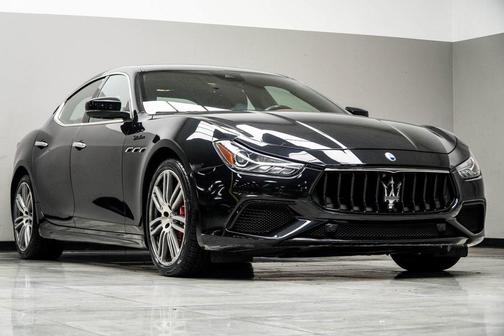 2022 Maserati Ghibli Modena
