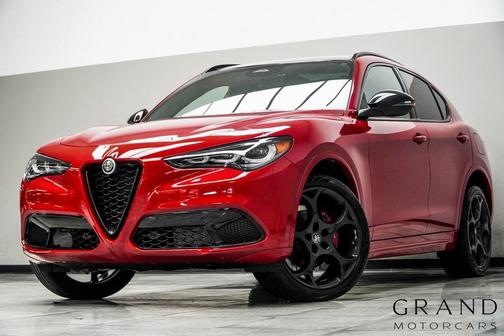 2025 Alfa Romeo Stelvio Ti