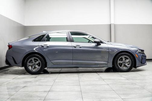 Everlasting Silver 2023 Kia K5 LXS