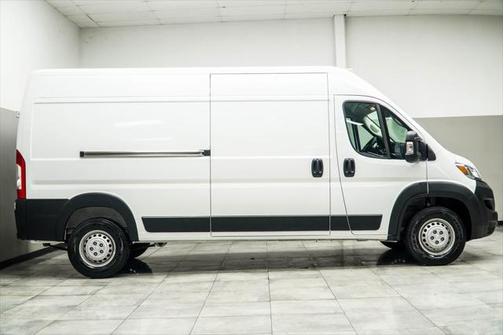 2025 RAM ProMaster 2500 Tradesman