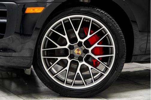 2021 Porsche Macan GTS