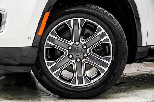 2024 Jeep Wagoneer L Series II 4x4