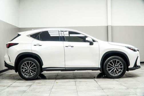 2024 Lexus NX 350h Luxury