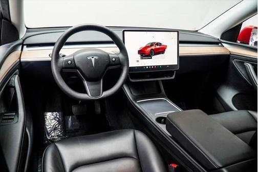 2023 Tesla Model Y Long Range Dual Motor All-Wheel Drive