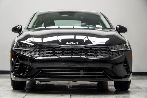 2022 Kia K5 LX
