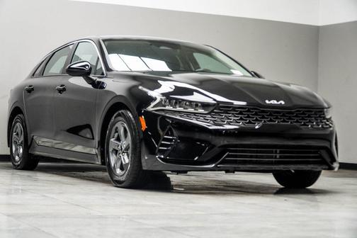 2022 Kia K5 LX