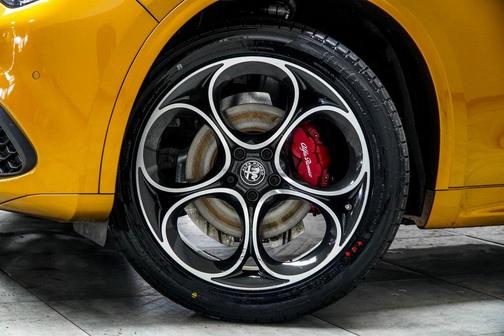 2022 Alfa Romeo Stelvio Ti