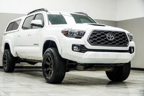 2017 Toyota Tacoma TRD Sport