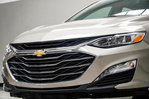 2024 Chevrolet Malibu FWD 2LT