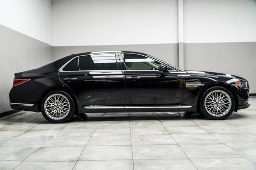 2022 Genesis G90 5.0 Ultimate