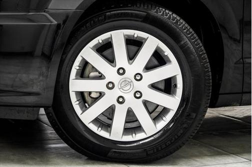 2015 Chrysler Town & Country Touring