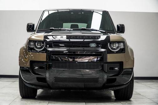 2024 Land Rover Defender 130 P400 X
