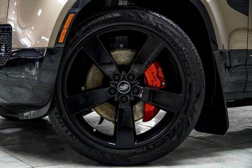 2024 Land Rover Defender 130 P400 X