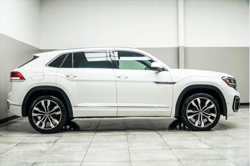 2022 Volkswagen Atlas Cross Sport 3.6L V6 SEL Premium R-Line