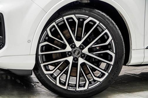2025 Audi SQ7 4.0T Premium Plus