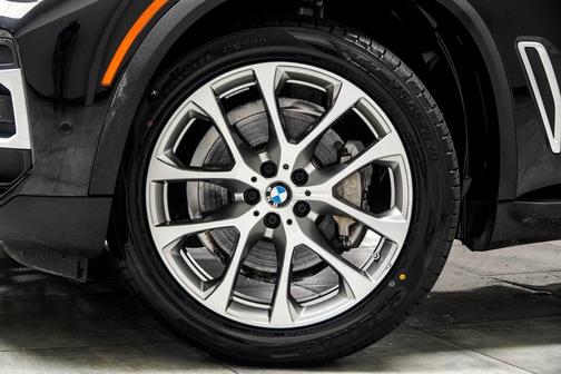2023 BMW X5 sDrive40i