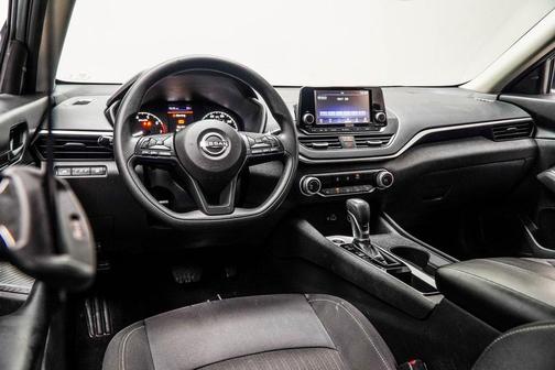 2024 Nissan Altima S FWD