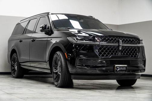 2025 Lincoln Navigator Reserve