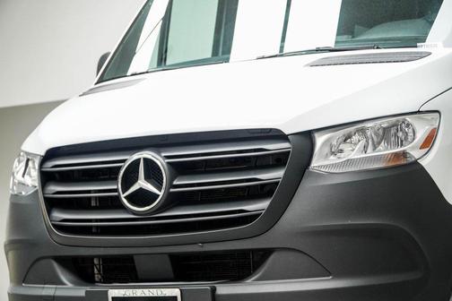2024 Mercedes-Benz Sprinter 2500 High Roof