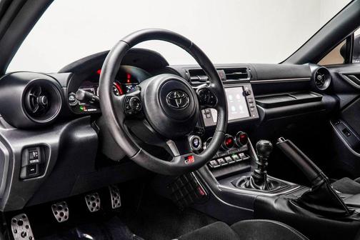 2024 Toyota GR86 Premium