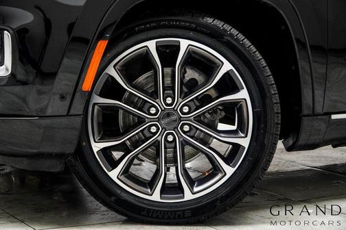 2022 Jeep Grand Wagoneer Series III 4x4