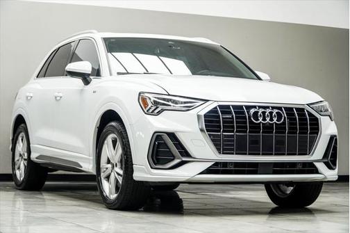 2022 Audi Q3 45 S line Premium Plus