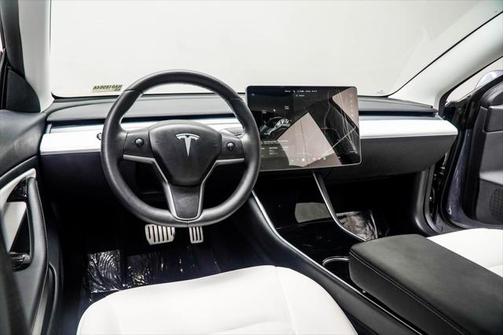 2020 Tesla Model 3 Performance