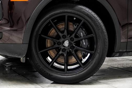 2023 Porsche Cayenne Cayenne