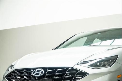 2022 Hyundai SONATA SEL Plus