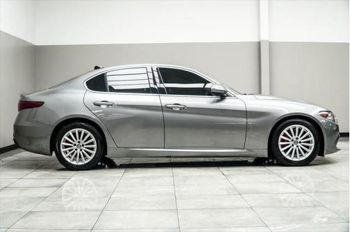 2021 Alfa Romeo Giulia Ti