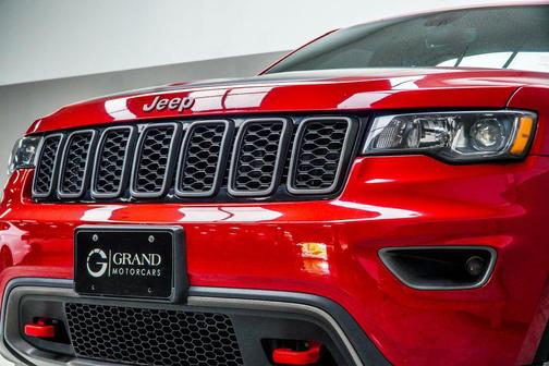 Redline 2 Coat Pearl 2020 Jeep Grand Cherokee Trailhawk