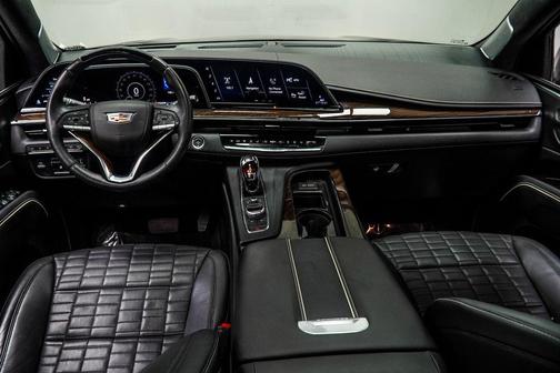 2023 Cadillac Escalade ESV Sport Platinum