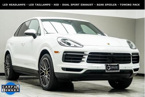 2023 Porsche Cayenne Base